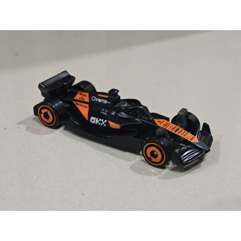 hot wheels F1 formula 1 giftpack