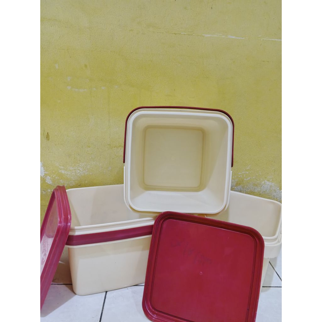 Ember bekas Glaze kotak 5Kg (wadah umpan hidup )