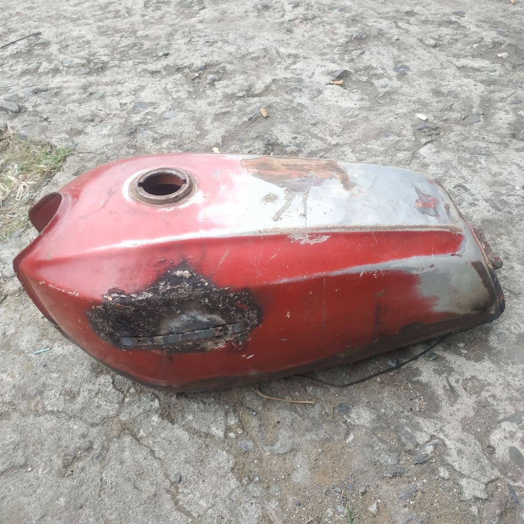 Tangki gastank honda cb k5 original second bekas