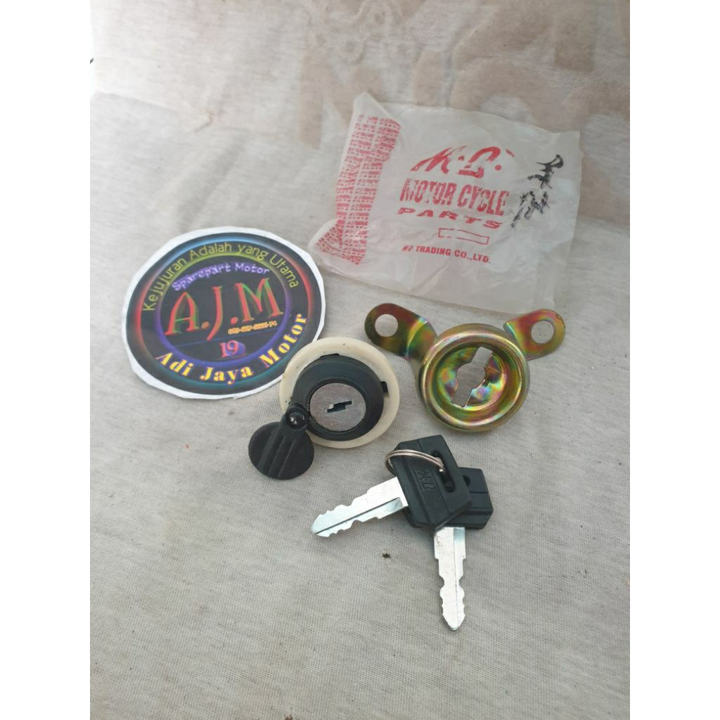 Kunci Jok Sadel Yamaha RXZ RZR High Quality