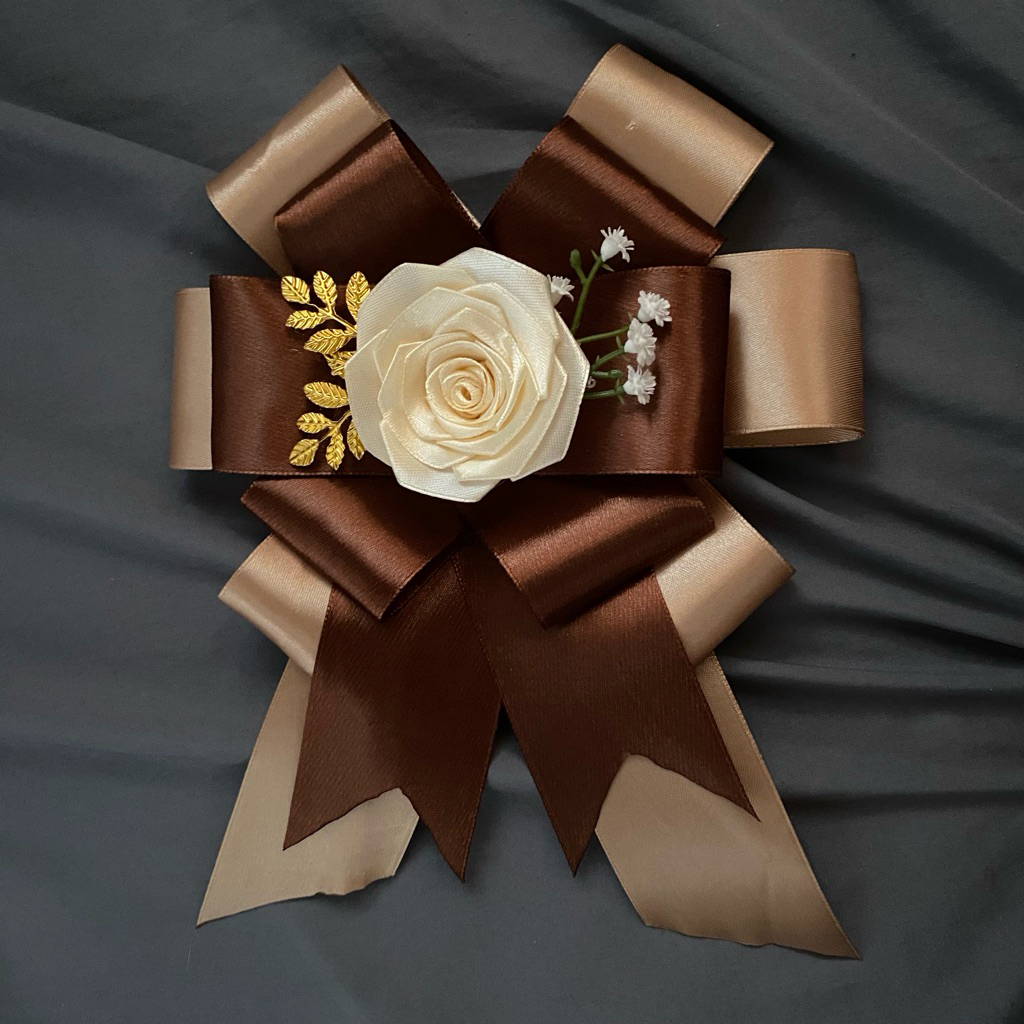 Hiasan seserahan, pita coklat