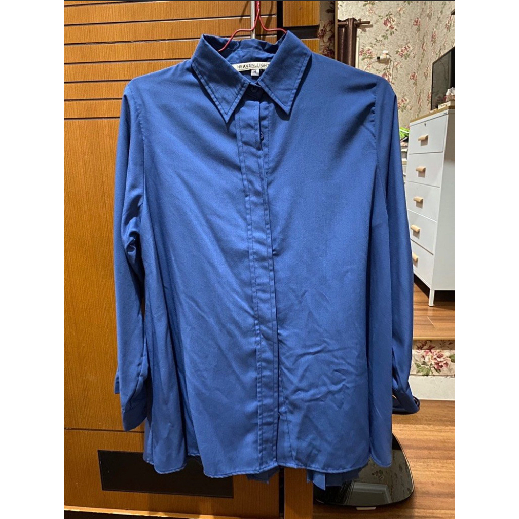 Kemeja Wanita Biru