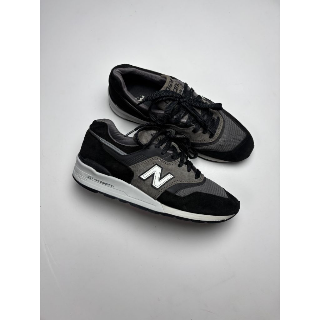 Sepatu 997 Made in USA