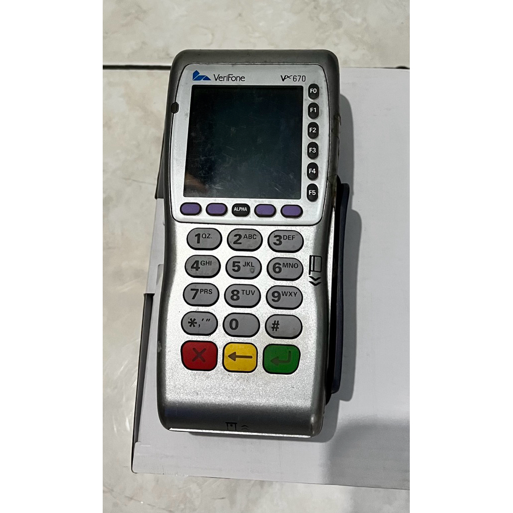 Mesin verifone vx670