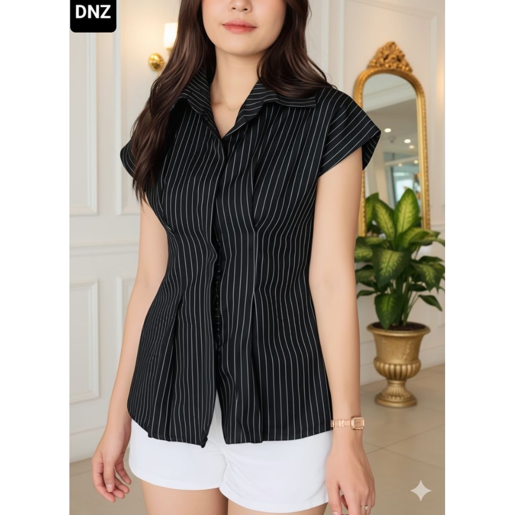 Alba Top / Atasan Wanita Lengan Pendek Pinstripe / Kemeja Wispie Womens Slim Fit Korean Style