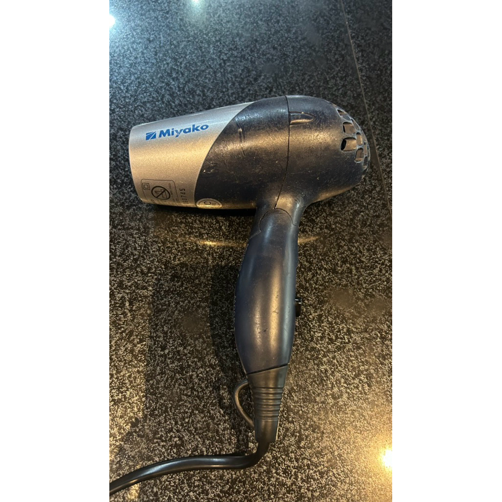 Hairdryer Miyako