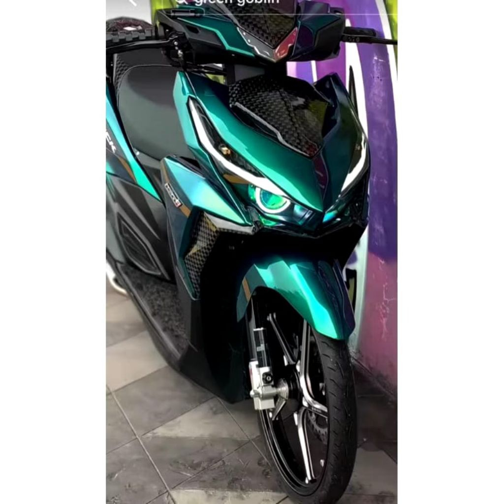 CAT CUSTOM GOBLIN GREEN