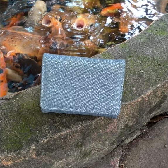 dompet wanita simple dan elegan