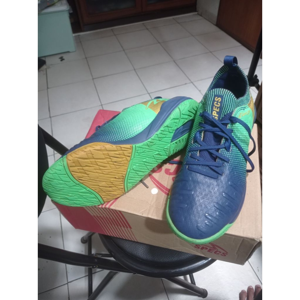 Sepatu Futsal Specs Swervo Thunderstorm Original
