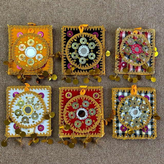 Lamak set Tamiang Bali | Lamak Pis Bolong | Lamak Daun | Pelinggih | Pelangkiran | Sanggah