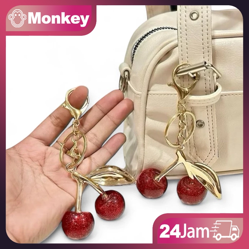 Gantungan Cherry Coach Metal Gold Untuk Tas Dan Kunci