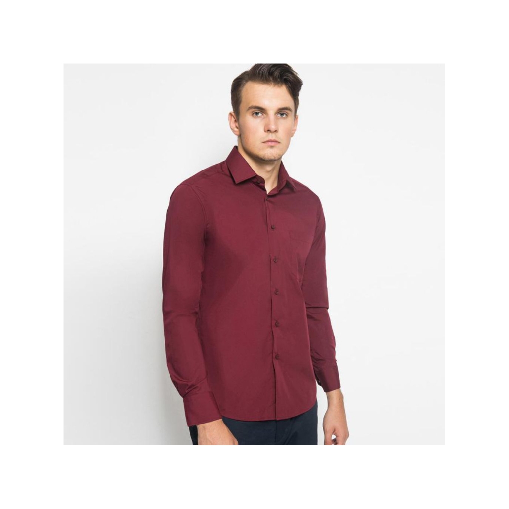 Kemeja pria merah maroon slimfit