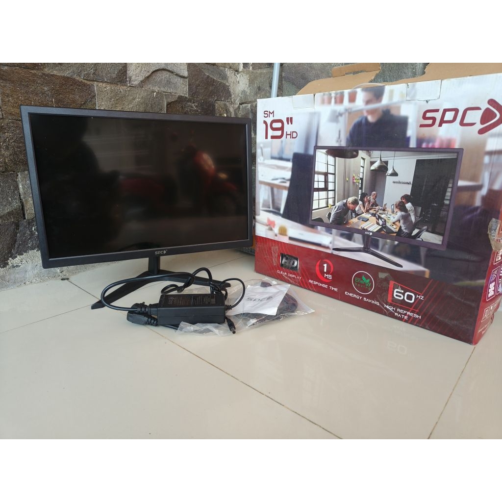 monitor LED SPC 19" inch.plus HDMI kondisi baru