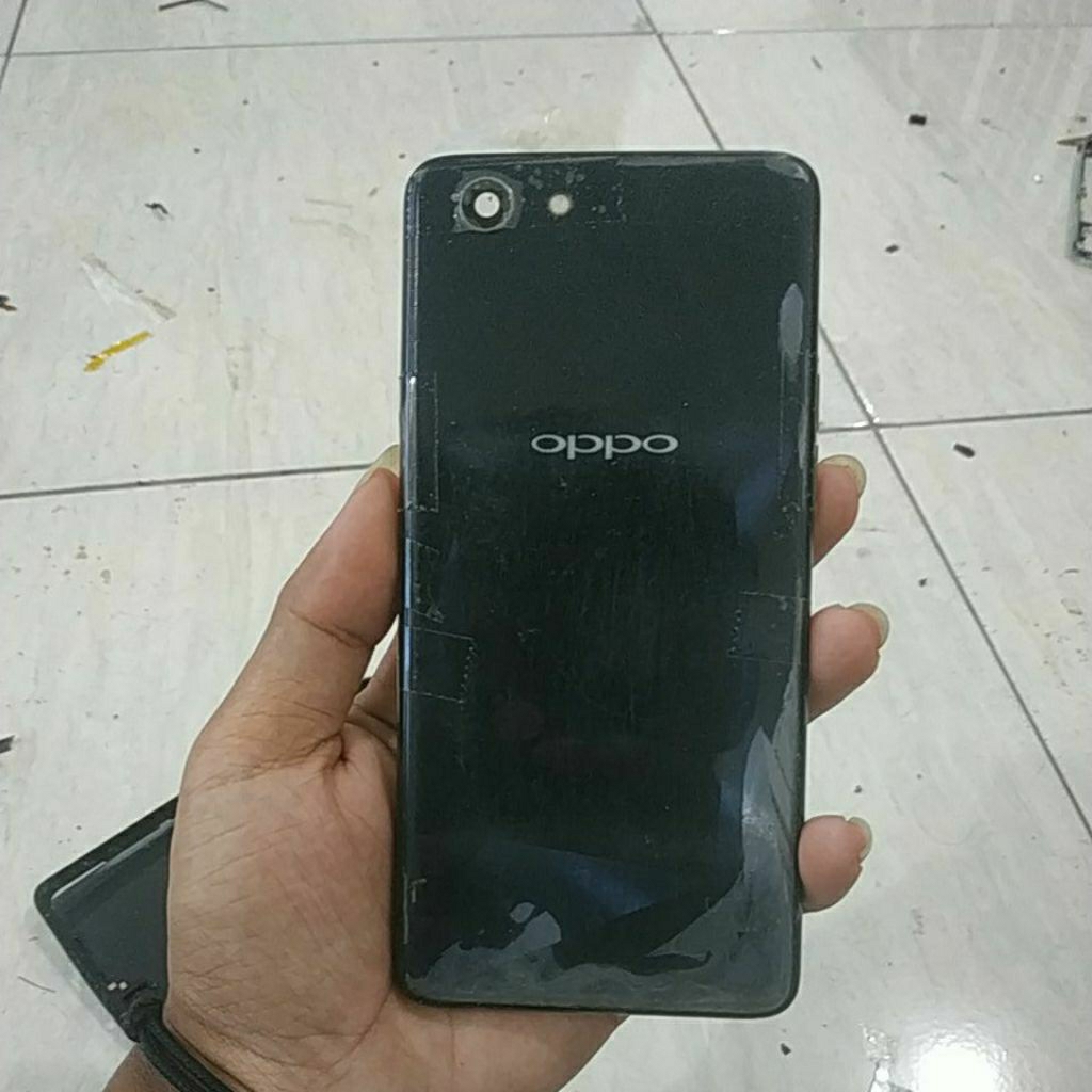 backdoor bekas Oppo f7 youth,tombol lengkap cat mengelupas