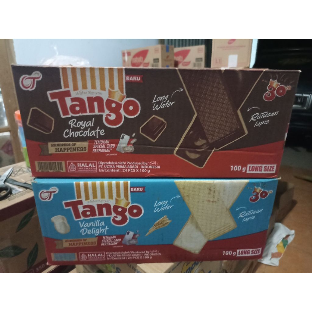 1 dus Wafer Renyah Tango Wafer 5000 an buat hajatan isi 24 pcs x 100 g