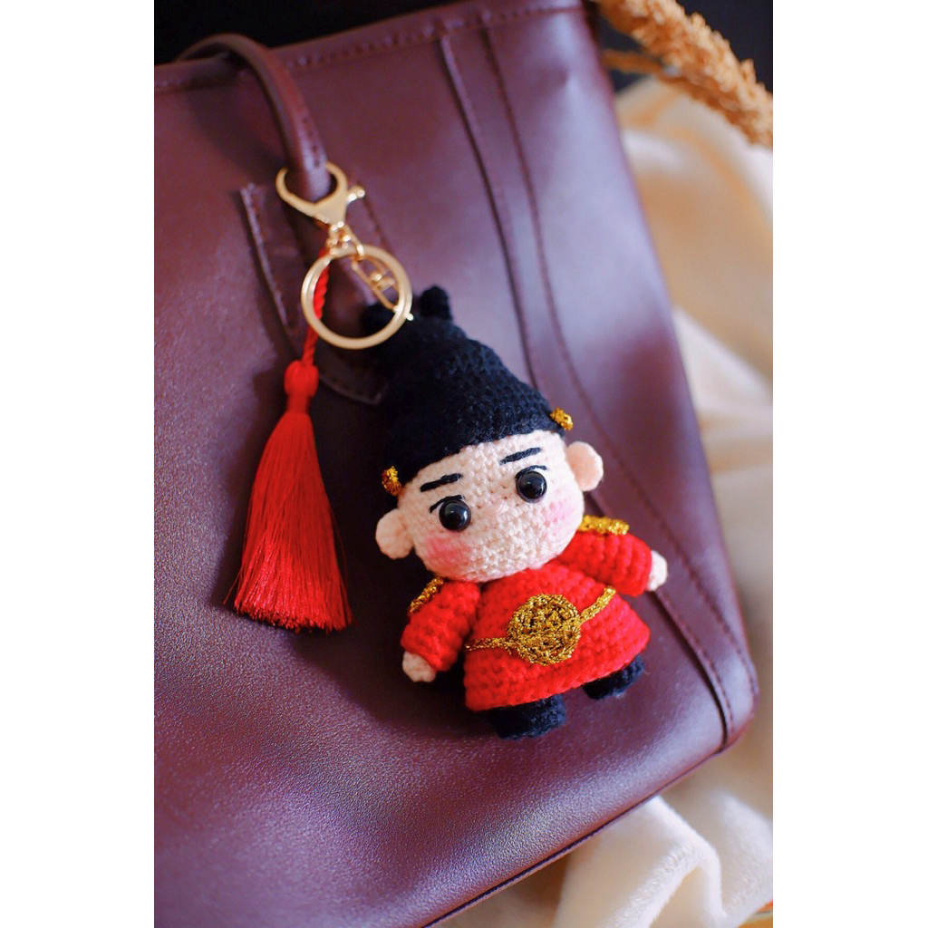 bon appetit your majesty keychain