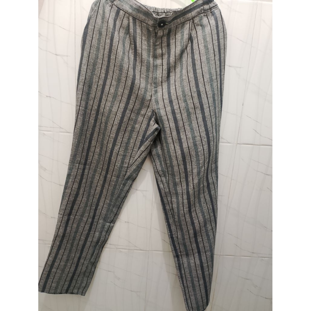 Celana panjang wanita merk Dauky & Nevada Preloved