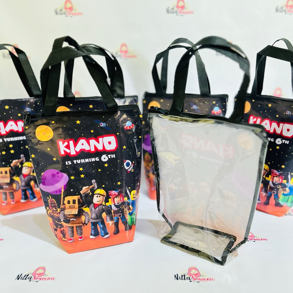 Tas Souvenir Ulang Tahun Goodiebag Ultah Trapesium Resleting Mika Transparan Custom Gambar Roblox
