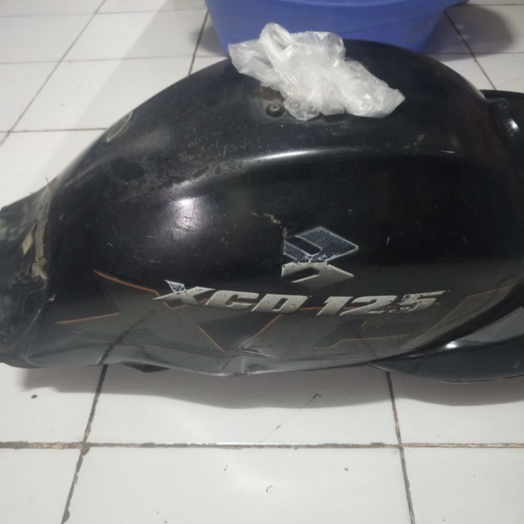 Tanki bajaj xcd125