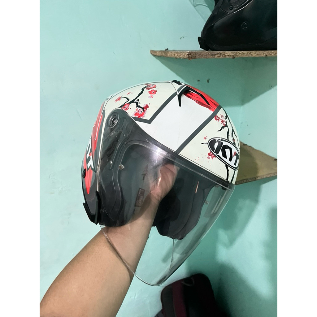 kyt nfj sakura second