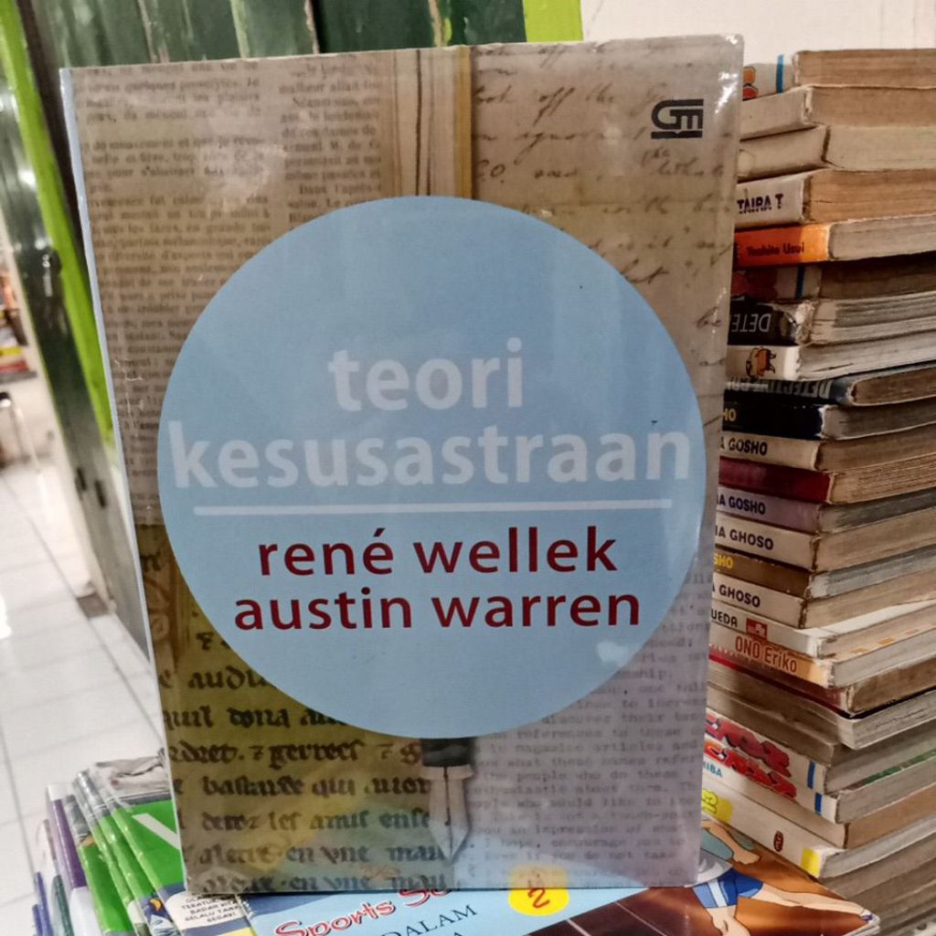 TEORI KESUSASTRAAN RENE WELLEK