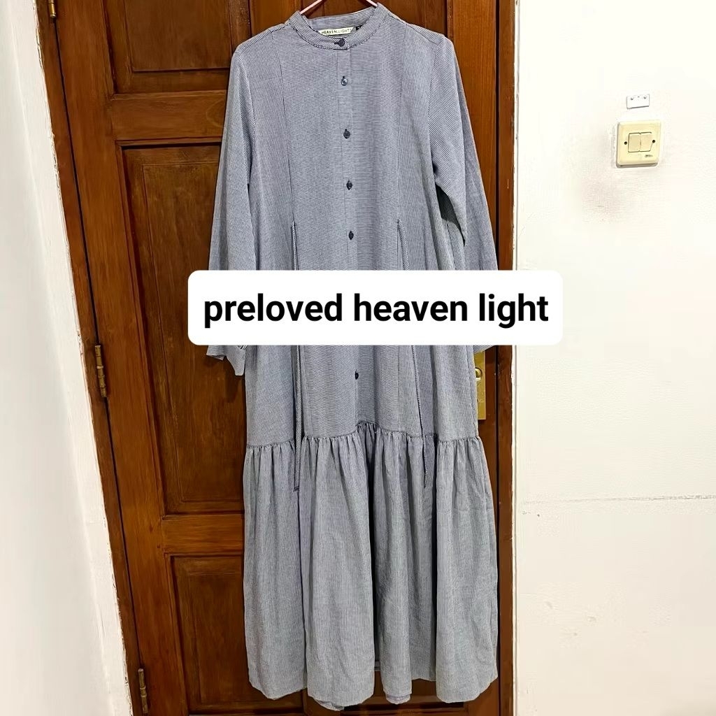 preloved dress heaven light size M