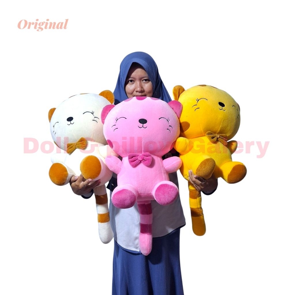 Boneka Kucing Keberuntungan / Kucing Cantik Size XL