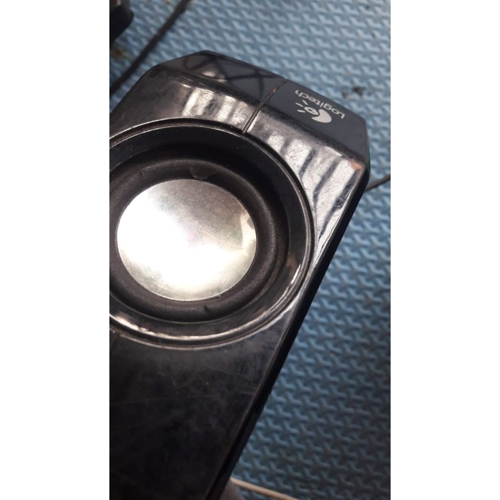 speaker LOGITECH Z103