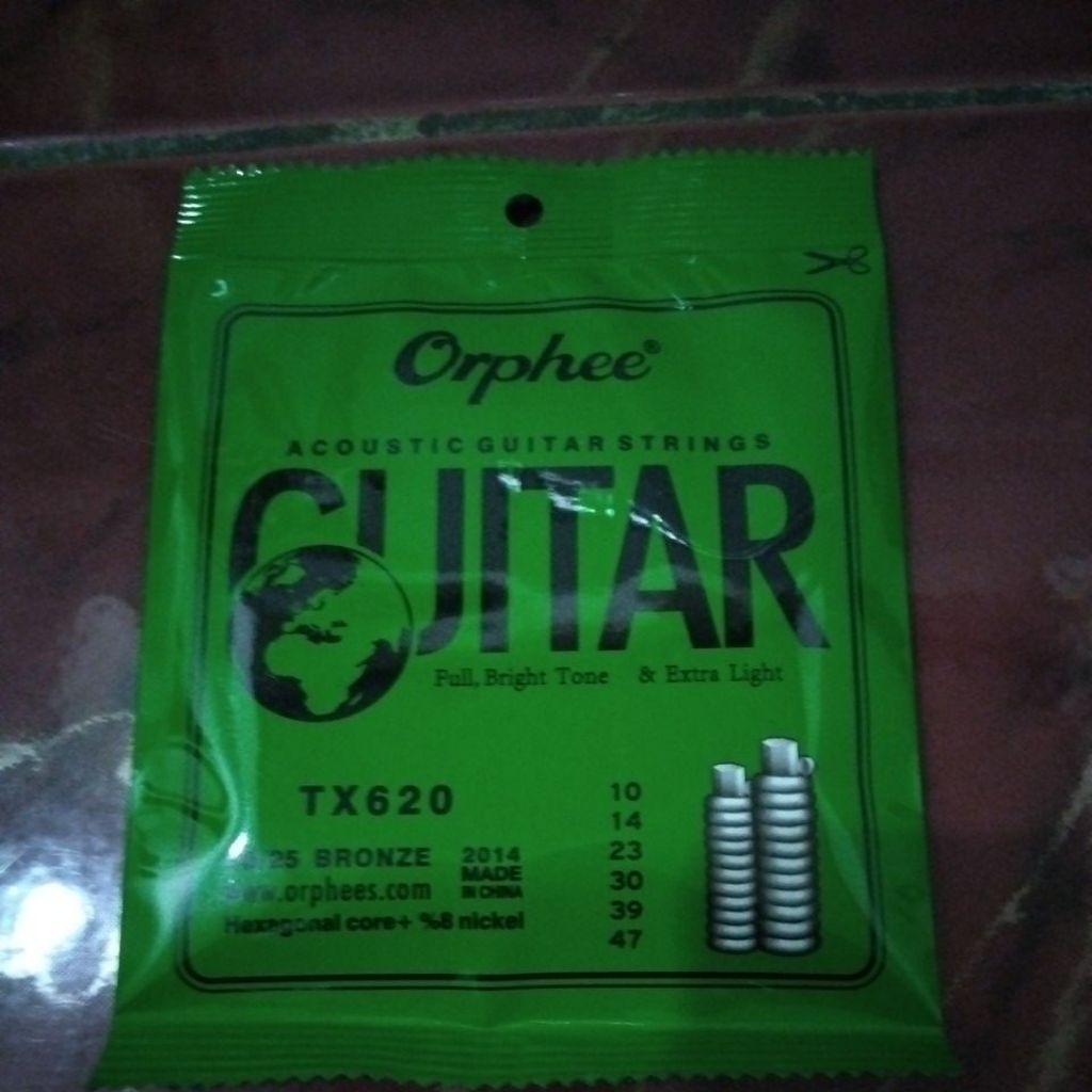 Senar gitar Orphee