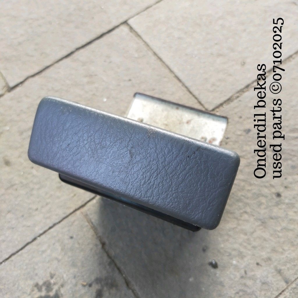 asbak ashtray dashboard Honda civic vtis 2001