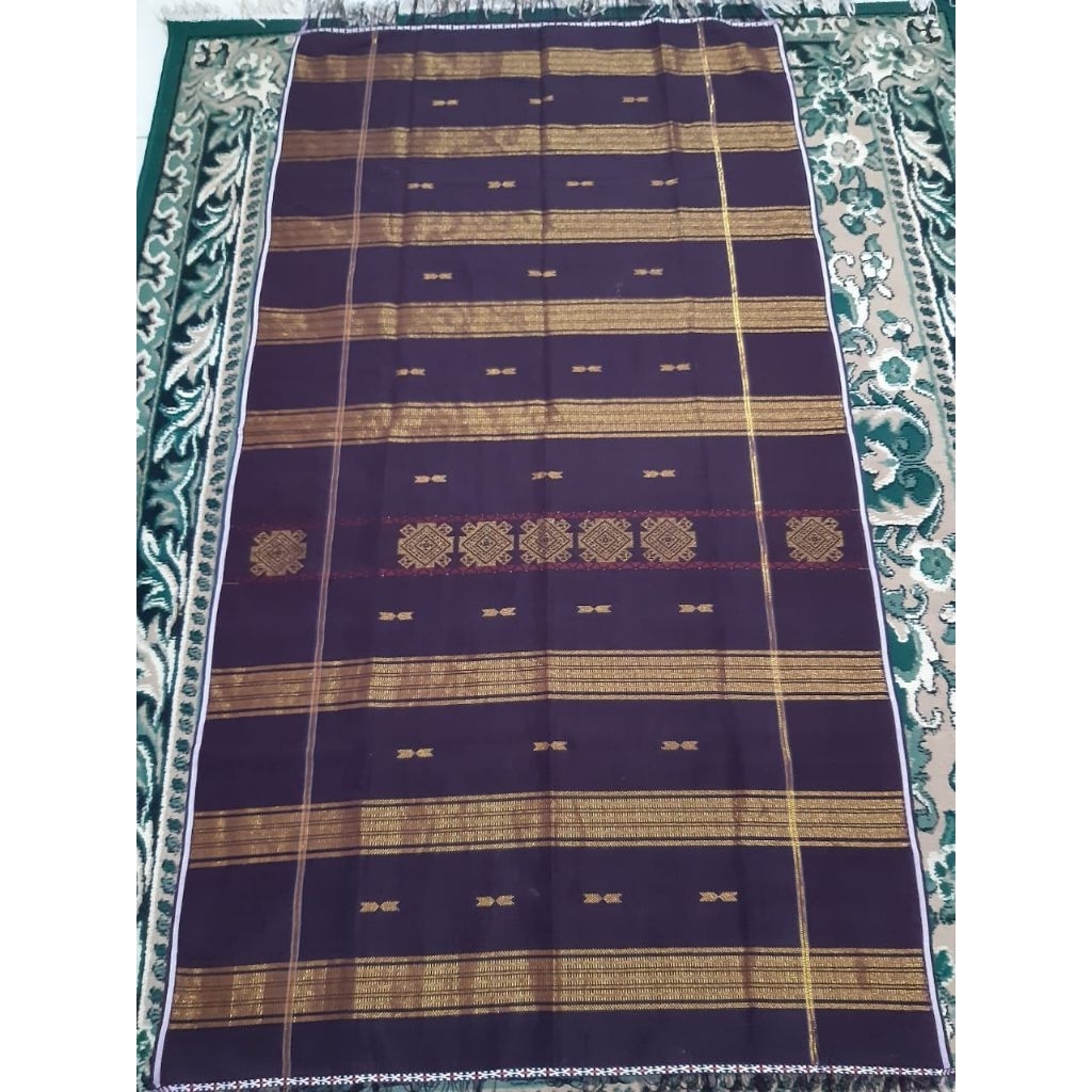 Uis Jongkit motif indung bayu Sutra