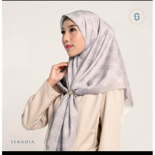 Seradia Monogram Hijab Lilac