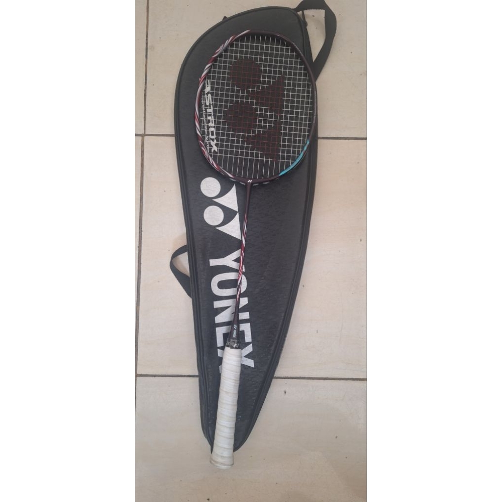 astrox 100zz 4ug5 ori japan..