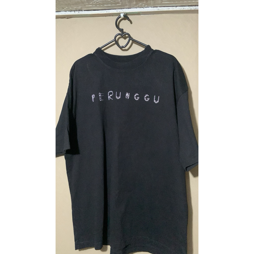 T-Shirt Perunggu Pendar Memorandum