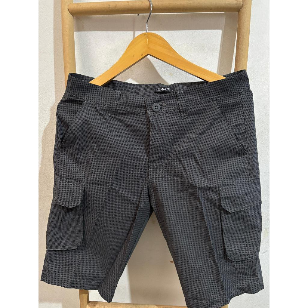 Altic Celana Pendek Pria