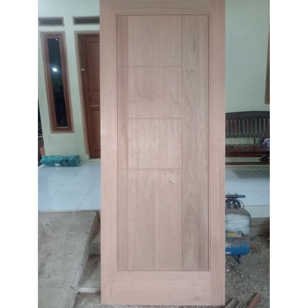 1 set kusen daun pintu kayu meranti