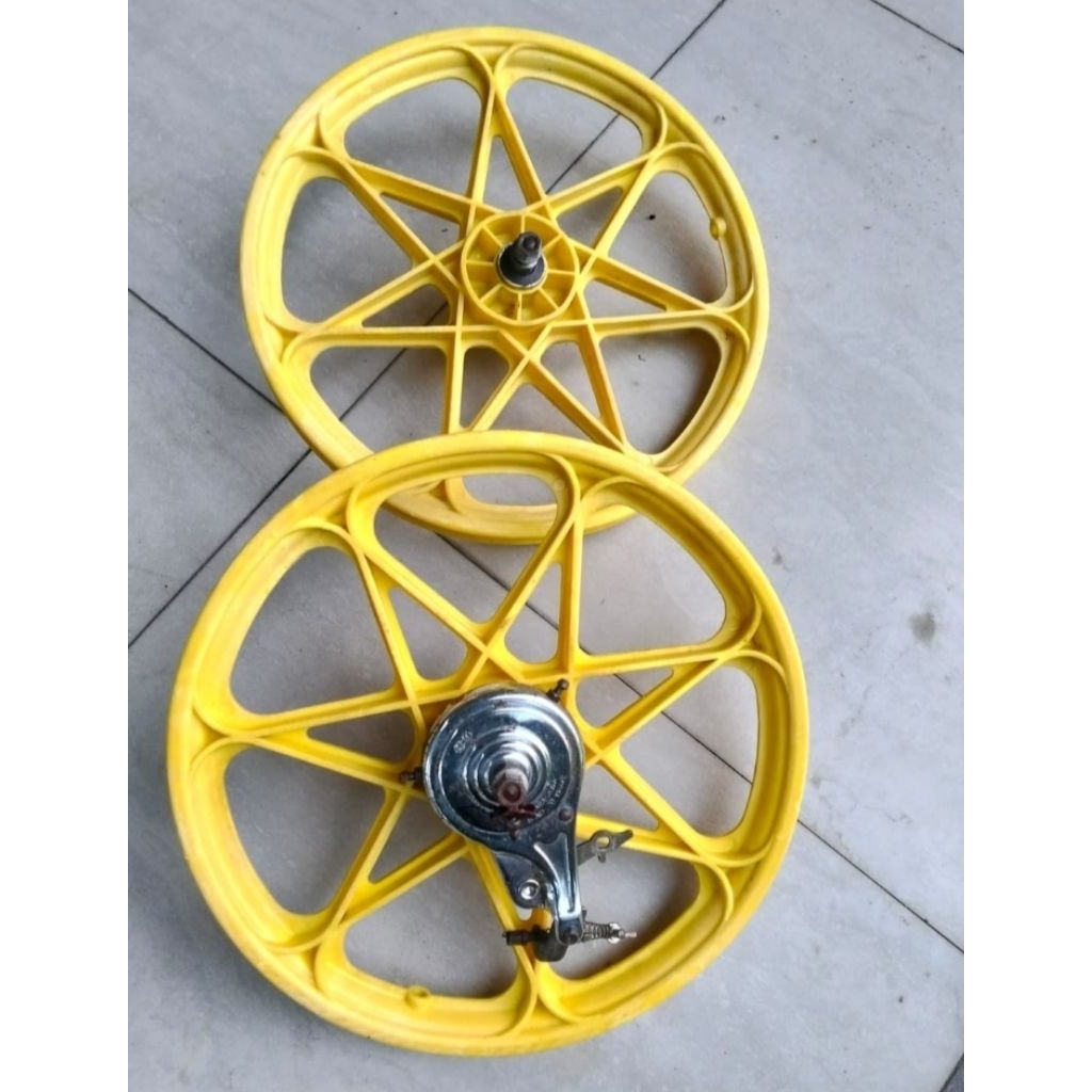 Sepasang Depan Belakang Velg Pelek Velk Veleg Velek Racing Bintang 7 Bahan Atom Gread Ring 18 an War