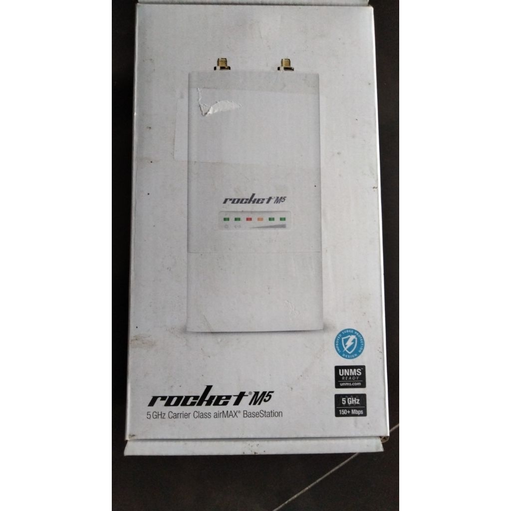 Ubiquity Rocket M5 airmax