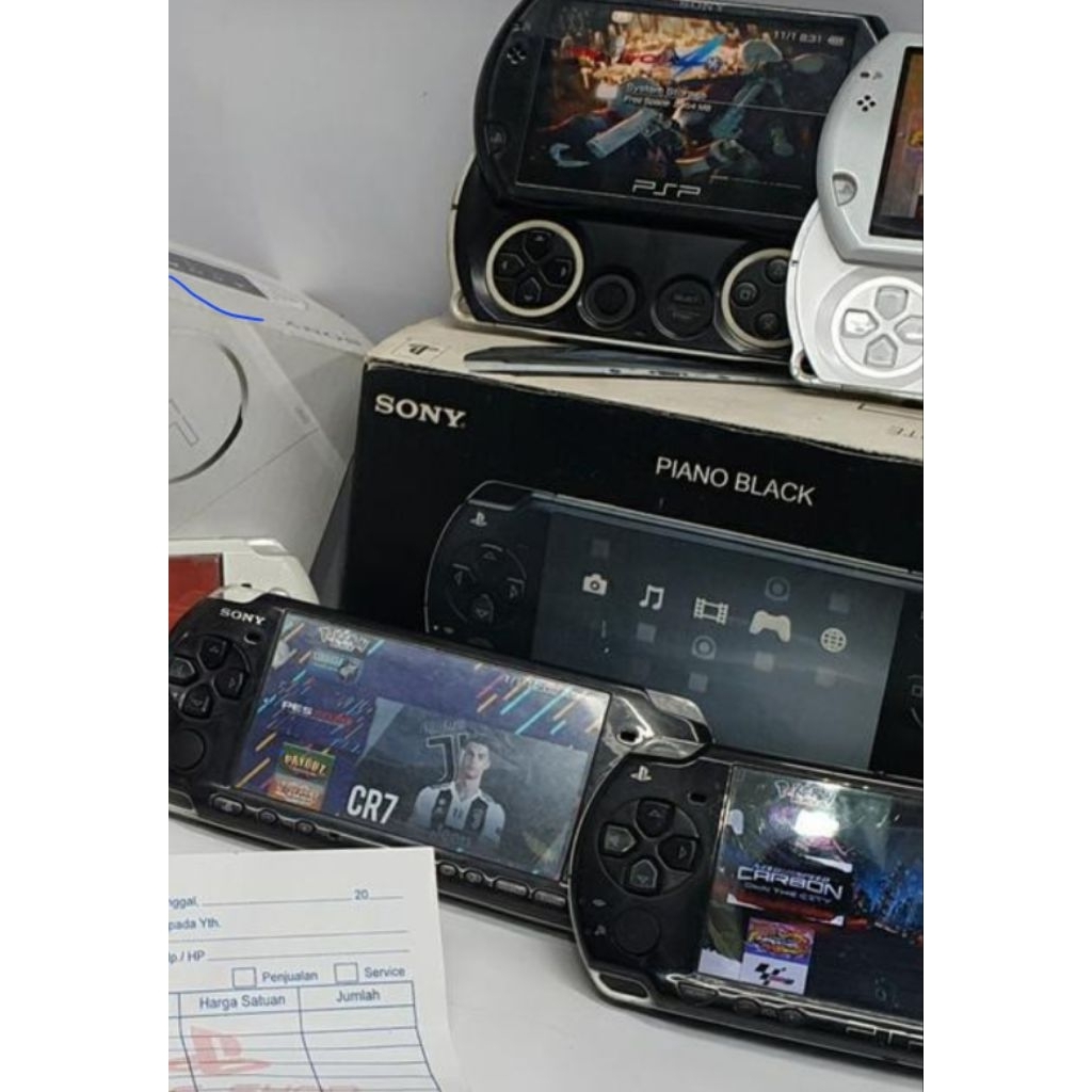 psp seri 2000 mc 8gb second