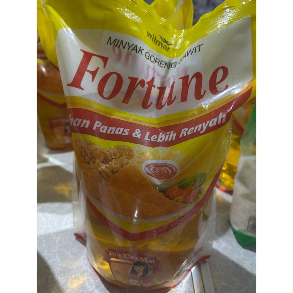 Minyak goreng merk fortune 2 L 1 dus isi 6 pcs