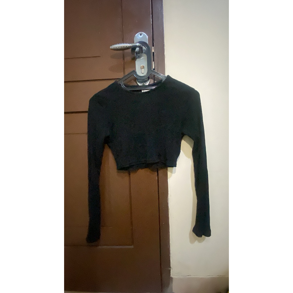 Crop Top H&M lengan panjang 100% Original
