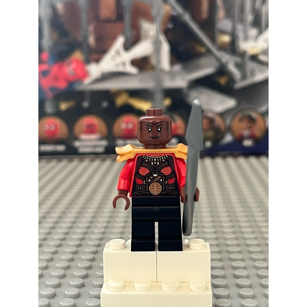 Lego Minifigure Shuri & Okoye
