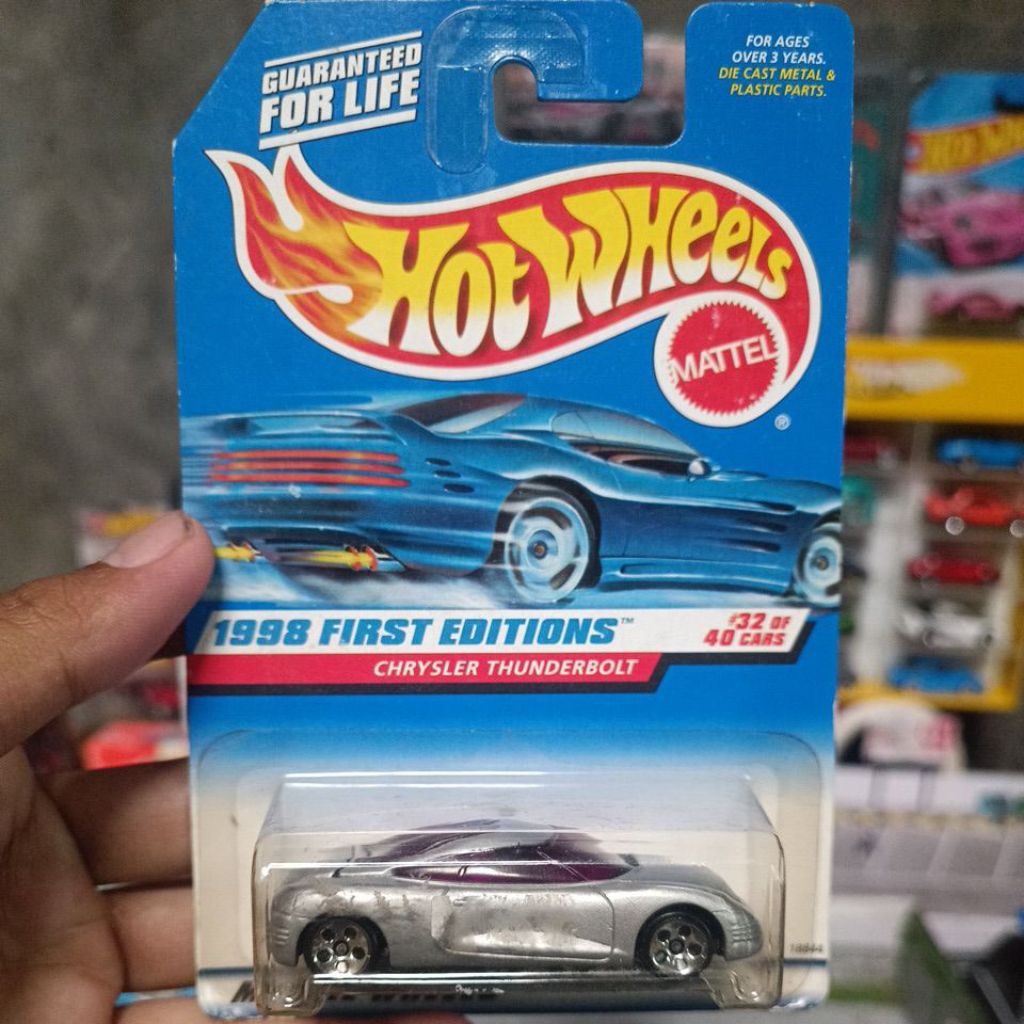Hot wheels 1998 first editions chrysler thunderbolt