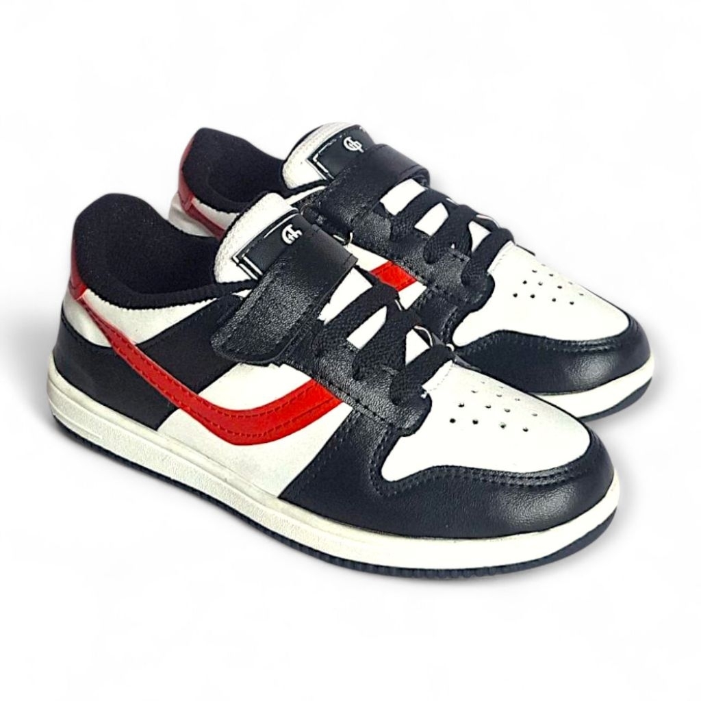 GUTKICK-SEPATU ANAK ANAK LAKI LAKI UMUR  5-12 TAHUN SEKOLAH SD TK PAUD UKURAN 28-37