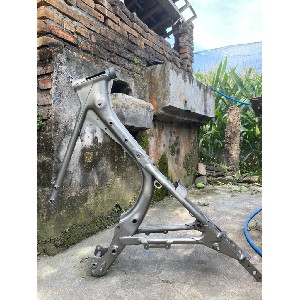 RANGKA/FRAME GL100 Original Tatanan