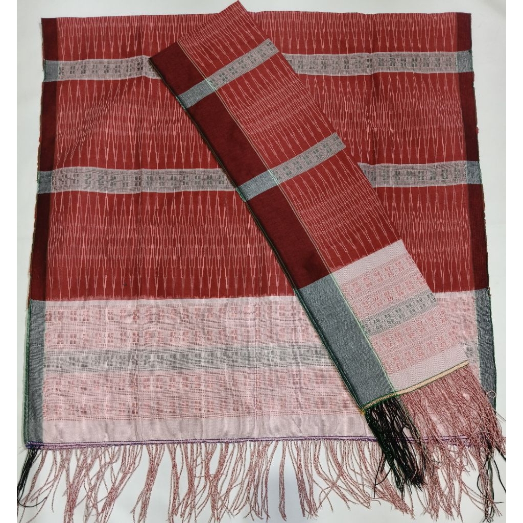 Hiou tapak catur pakaian adat wanita simalungun