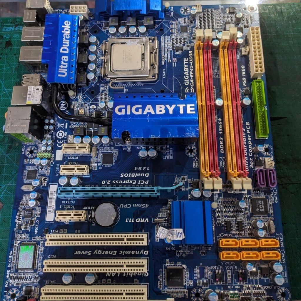 Motherboard Gigabyte GA-EP45-UD3R LGA775 4 Slot Ram