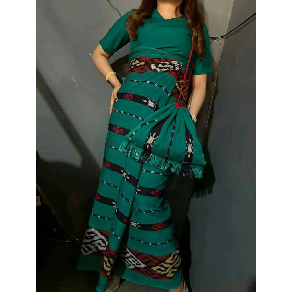 KAIN TENUN JEPARA SARUNG TENUN KAIN TENUN TROSO KAIN BLANGKET KAIN TENUN IKAT KAIN TRADISIONAL FREE 