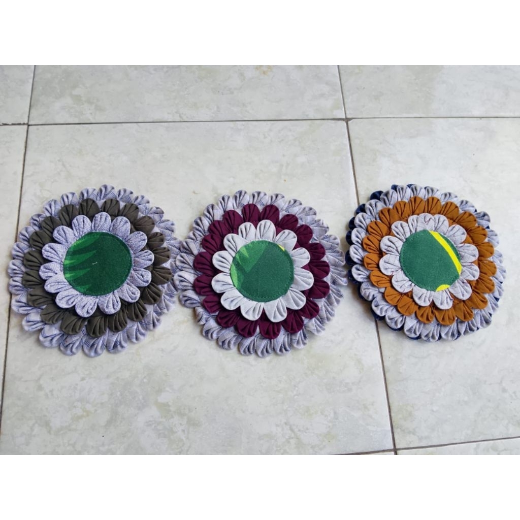 TATAKAN KAIN Bulat KECIL /KESET MINI/TATAKAN PANCI KAIN ANTI PANAS/ALAS KAIN/ALAS PIRING/GELAS