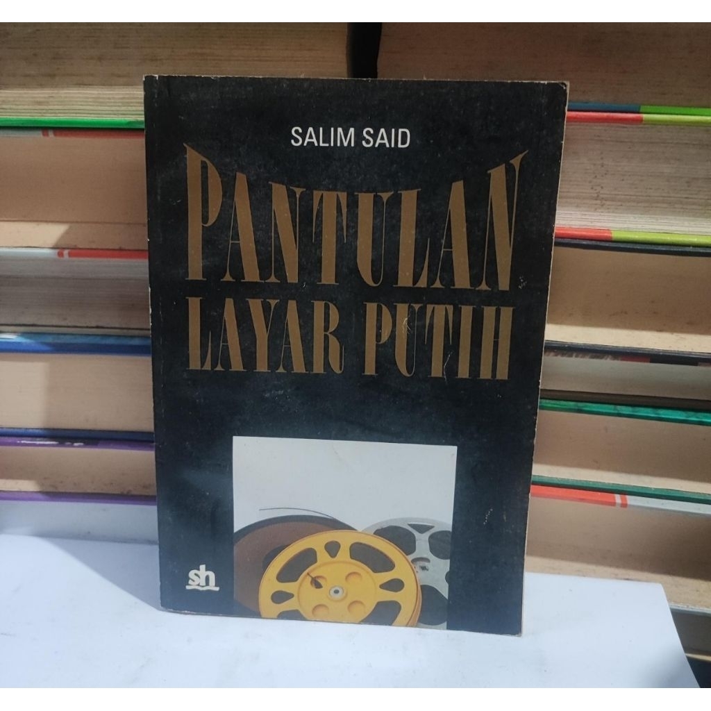 ​ PANTULAN LAYAR PUTIH - SALIM SAID